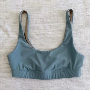 Vuori Daily Bra - Shade Blue XS